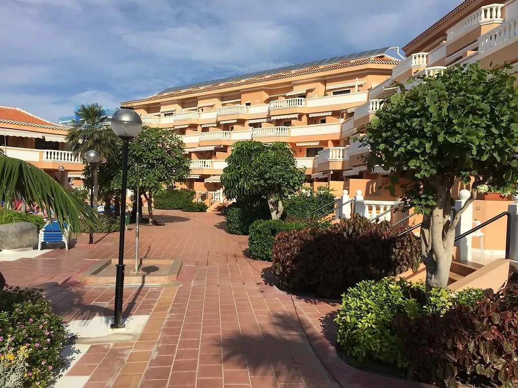 Resort Tenerife Royal Gardens - Viviendas Vacacionales Playa de las Americas